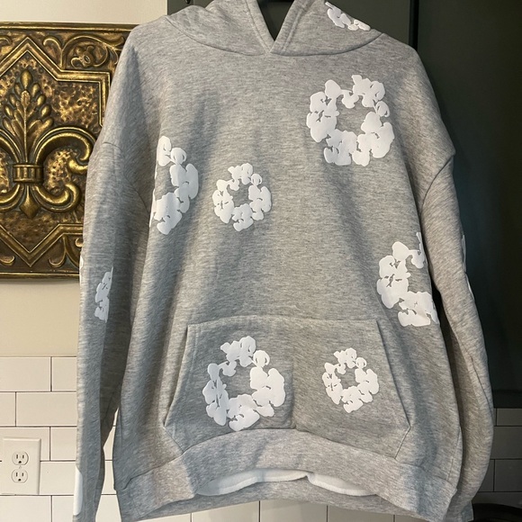 Men’s Designer Denim Tears Hoodie Size L. - Picture 1 of 5